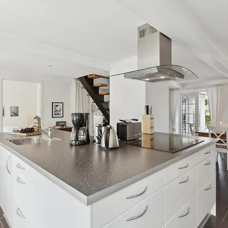 3 Bedroom Stunning In Sydals Holiday home Kongshoved