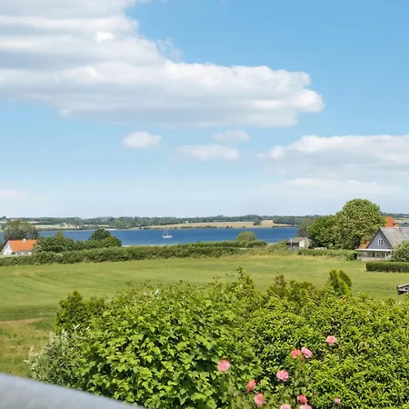3 Bedroom Stunning In Sydals *