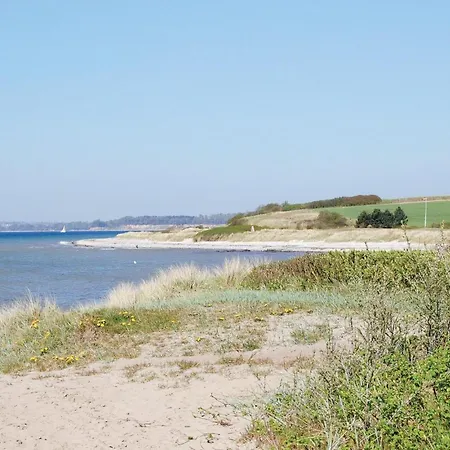 Three-bedroom In Sydals