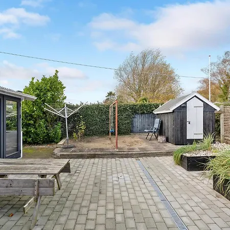 度假居 Three-bedroom In Sydals