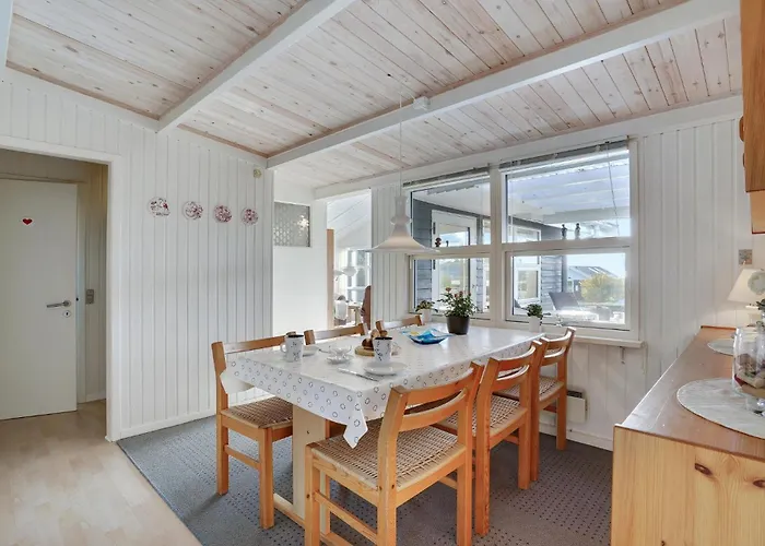 Three-bedroom In Sydals